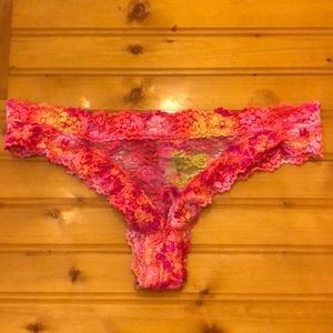 NWOT VS Pink undies